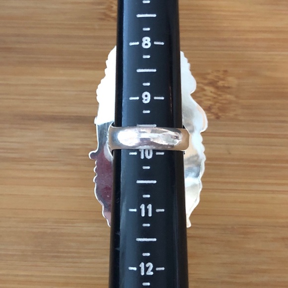 $226  Signed Large Native American Estate Ring  Signed RN (or RM) Size 9 & 3/4 - Picture 9 of 9